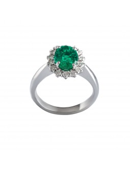 Anello con smeraldo...